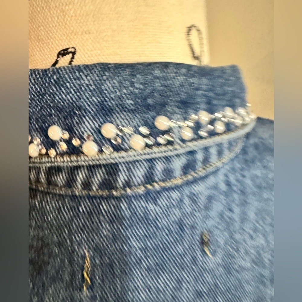 Denim jacket with pearls & rhinestones - Picture 5 of 5